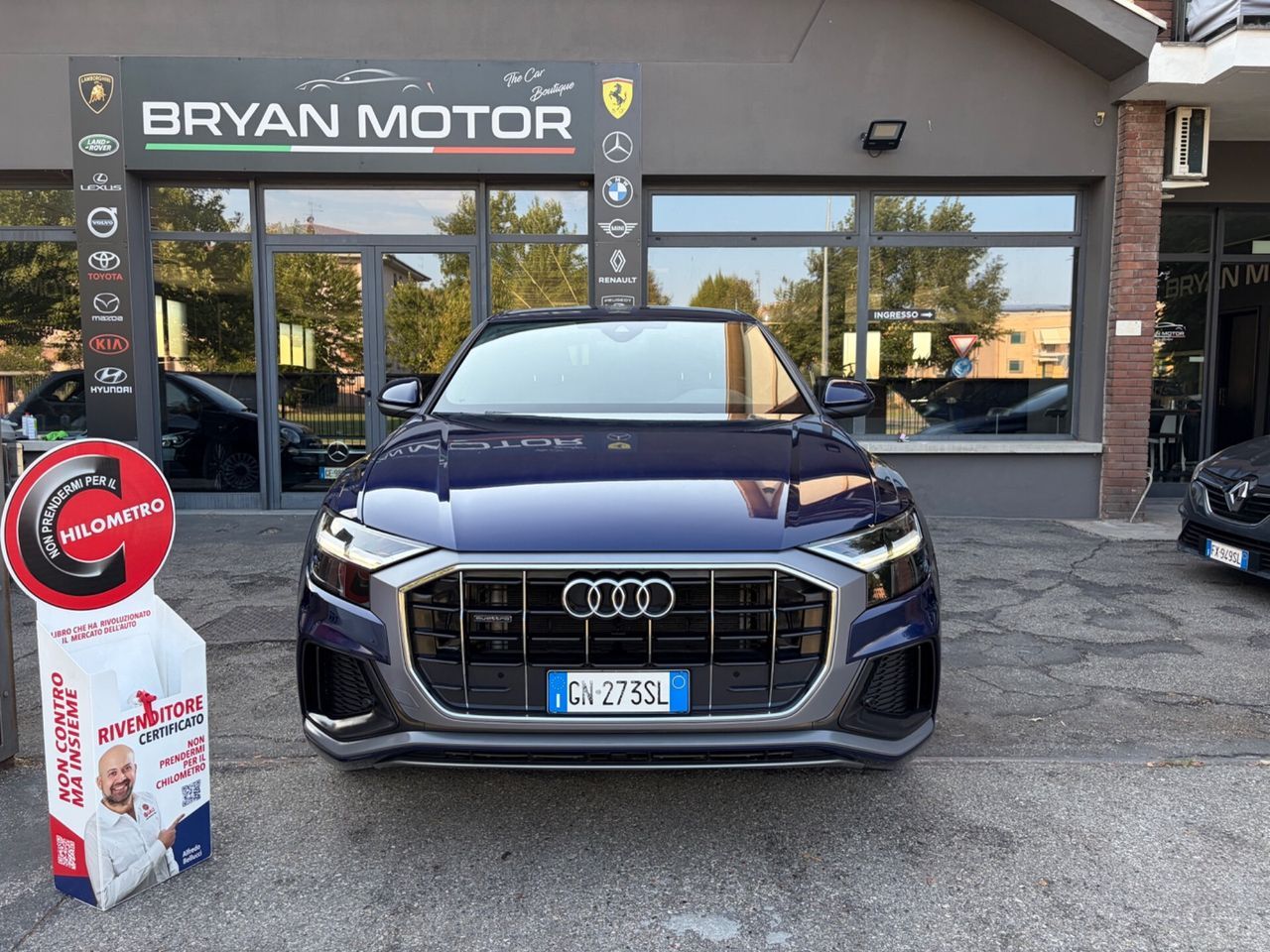 Audi Q8 50 TDI 286 CV quattro tiptronic Sport imagem 2