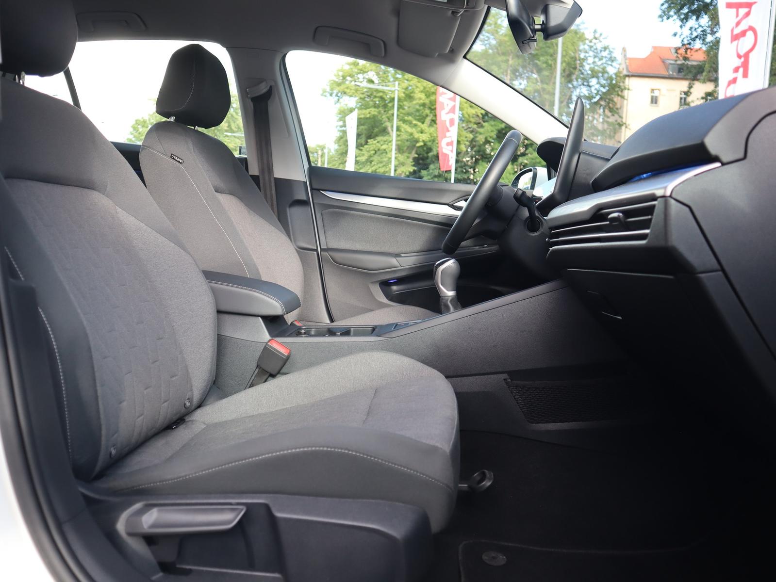 Volkswagen Golf VIII 1.5 Life VC ACC AHK LED Navi PDC USB, миниатюра 30