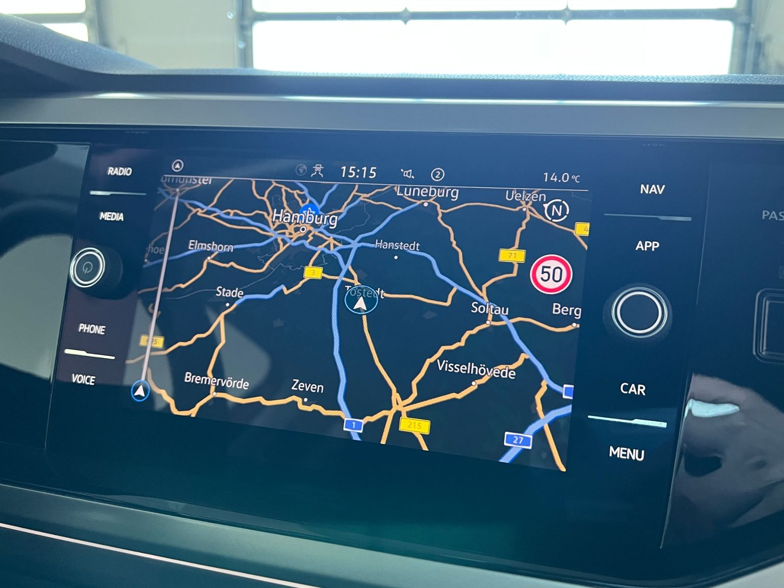 Fahrzeugabbildung Volkswagen Polo MOVE 1.0 TSI DSG *AHK, Kamera, LM'-15*