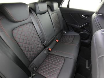 2025 AUDI SQ2 — миниатюра 19
