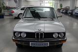BMW 518 - BMW 5er Reihe mit Benzin-Antrieb