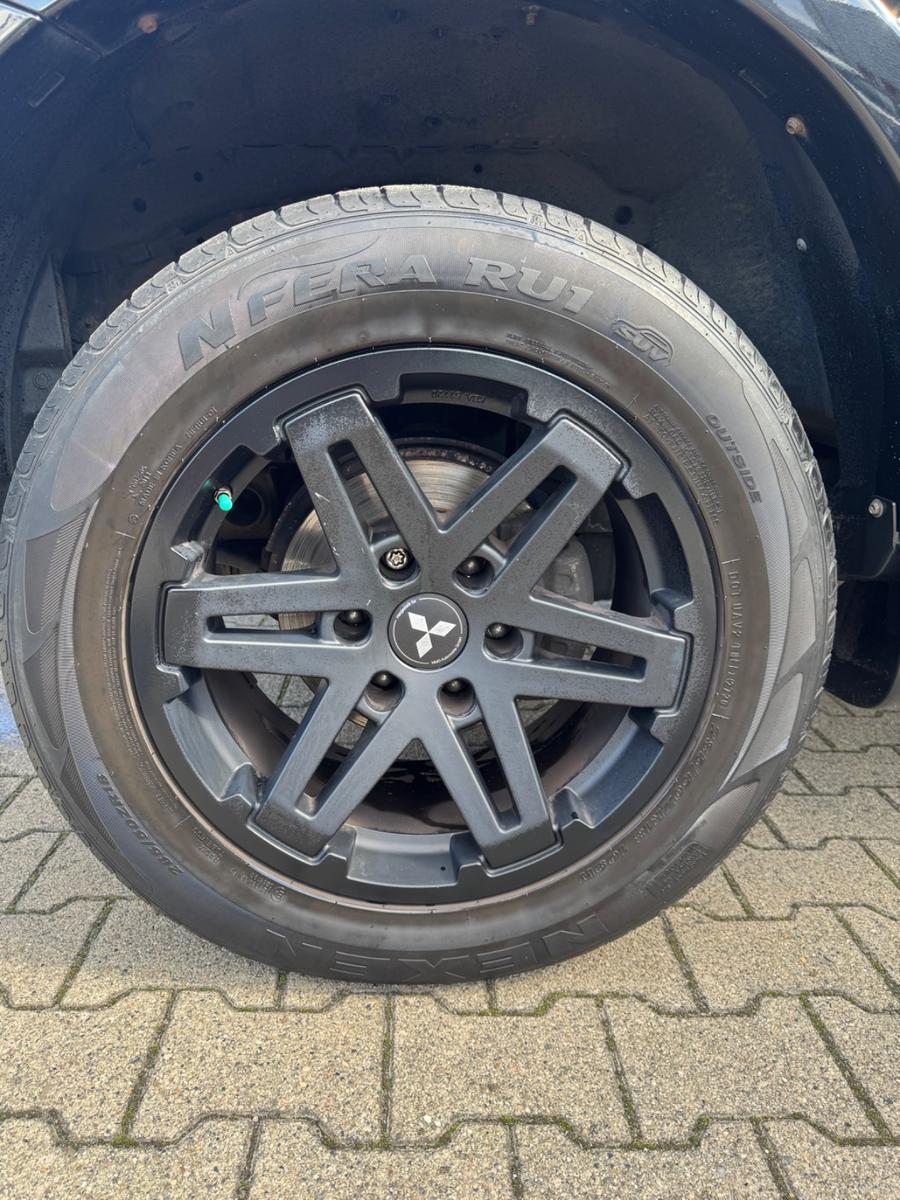 Mitsubishi L200 Basis Doppelkabine 4WD*AHK*KLIMA*