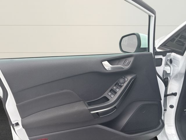 Ford Fiesta Titanium Kamera+Temp+Winter-P.+LED+PDC v+