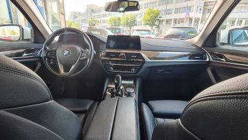 BMW 520 - 12