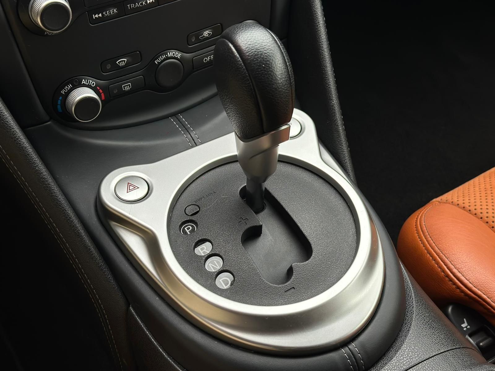 NISSAN 370Z 3.7 V6 Pack* BIXEN#SHZ#TEMPO#NAVI#KEYL#CAM - Image 14