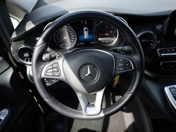 Mercedes V 250 - 8