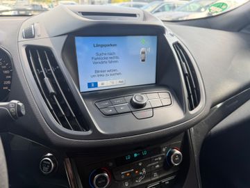 Ford Kuga - 8