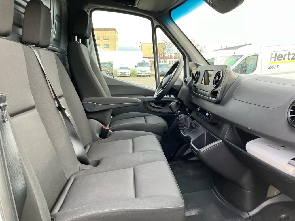 Fahrzeugabbildung Mercedes-Benz Sprinter 317 CDI NAVI AHK 2.8t SHZ