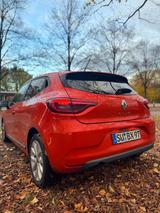Renault Clio TCe 100 X-tronic Experience Experience - Renault Clio in Leverkusen