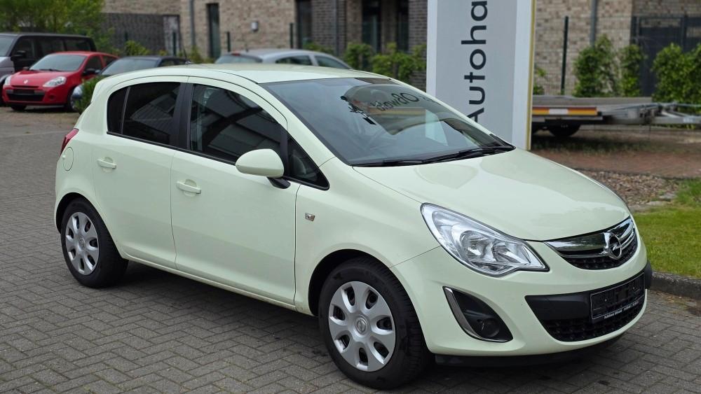 Opel Corsa D Navi