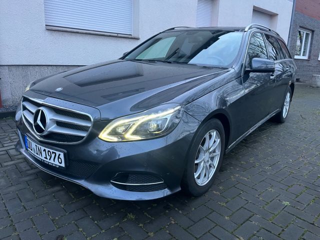 Mercedes-Benz E 220 CDI AMG Ausstattung BlueEfficieny