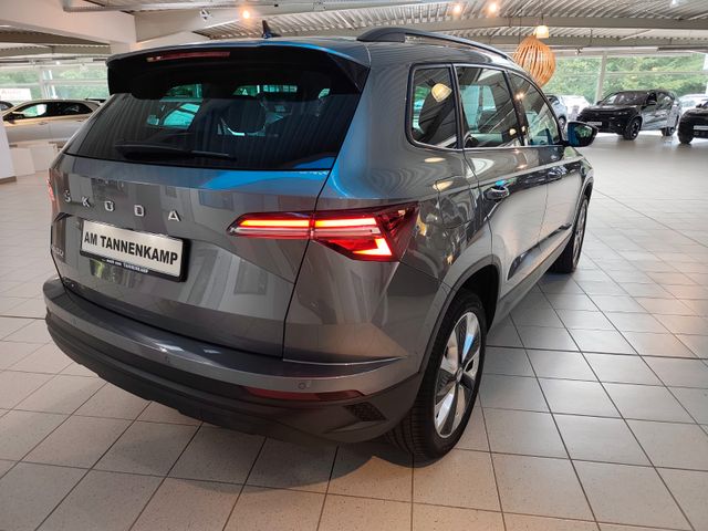 Karoq Style 1.5 TSI DSG*AHK*APP*el.Heckklappe*SH