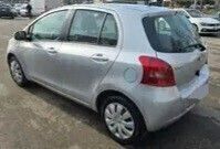 Toyota Yaris 1.0 5 porte ENTRA E LEGGI