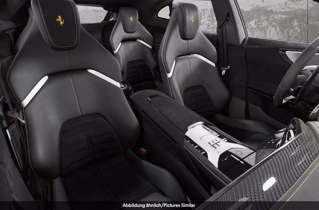 Ferrari Purosangue/Full Carbon/Prod2026/Massage