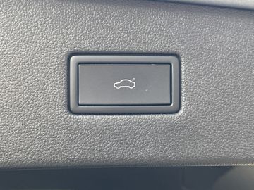 Volkswagen Tiguan Allspace R-Line 4Motion*7-SITZE*PANO*LED