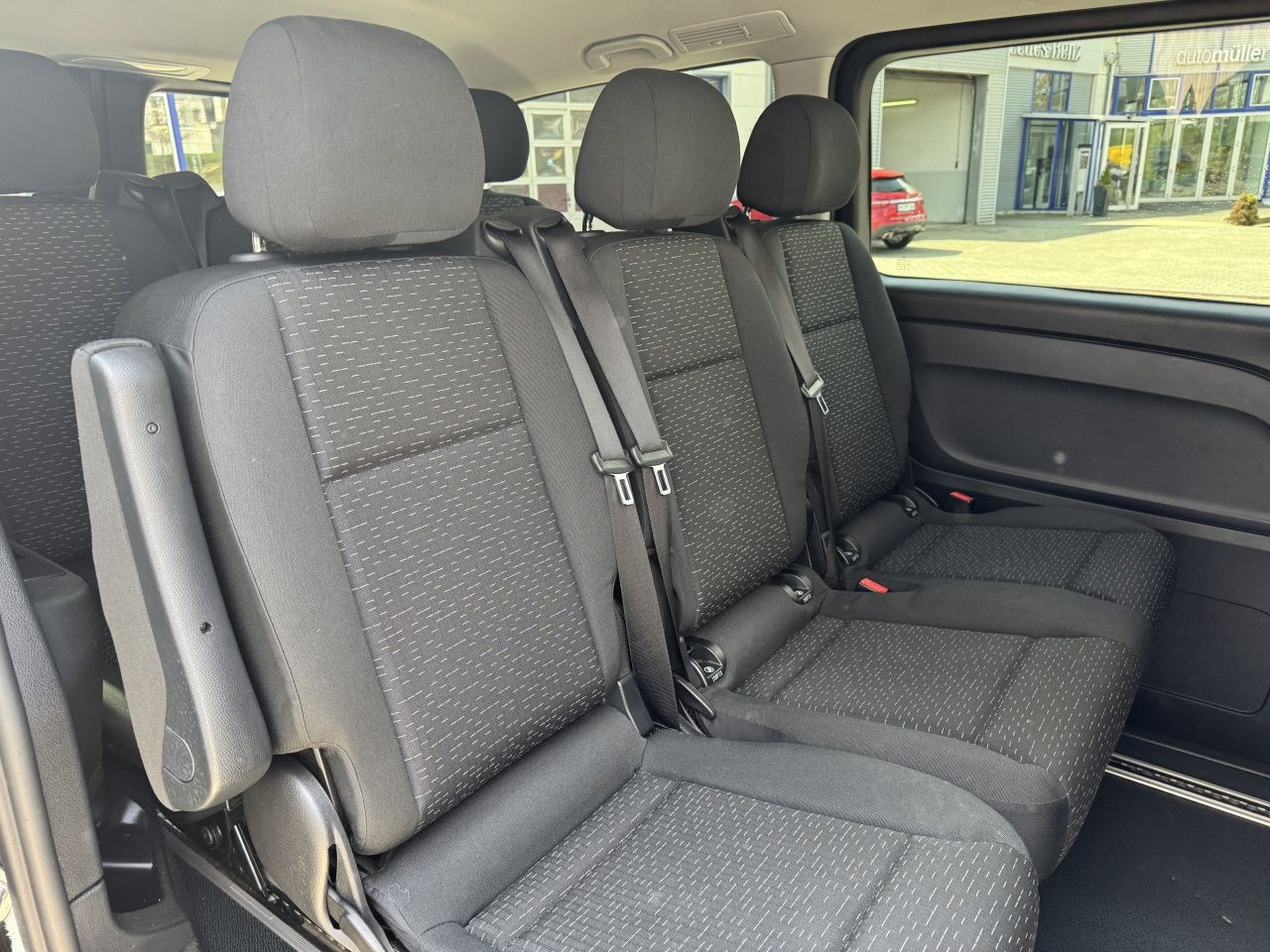 Fahrzeugabbildung Mercedes-Benz Vito 116CDI Tourer Pro 4x4 lang Klima*2Schiebet.