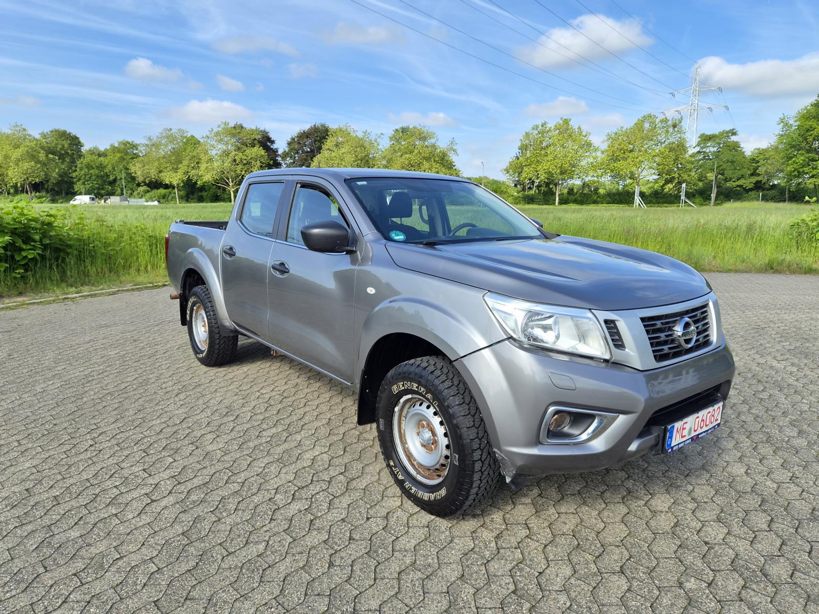 Nissan Navarra 2.3dCi Doka 4x4 AC STHZ SHZ Tempom AHK
