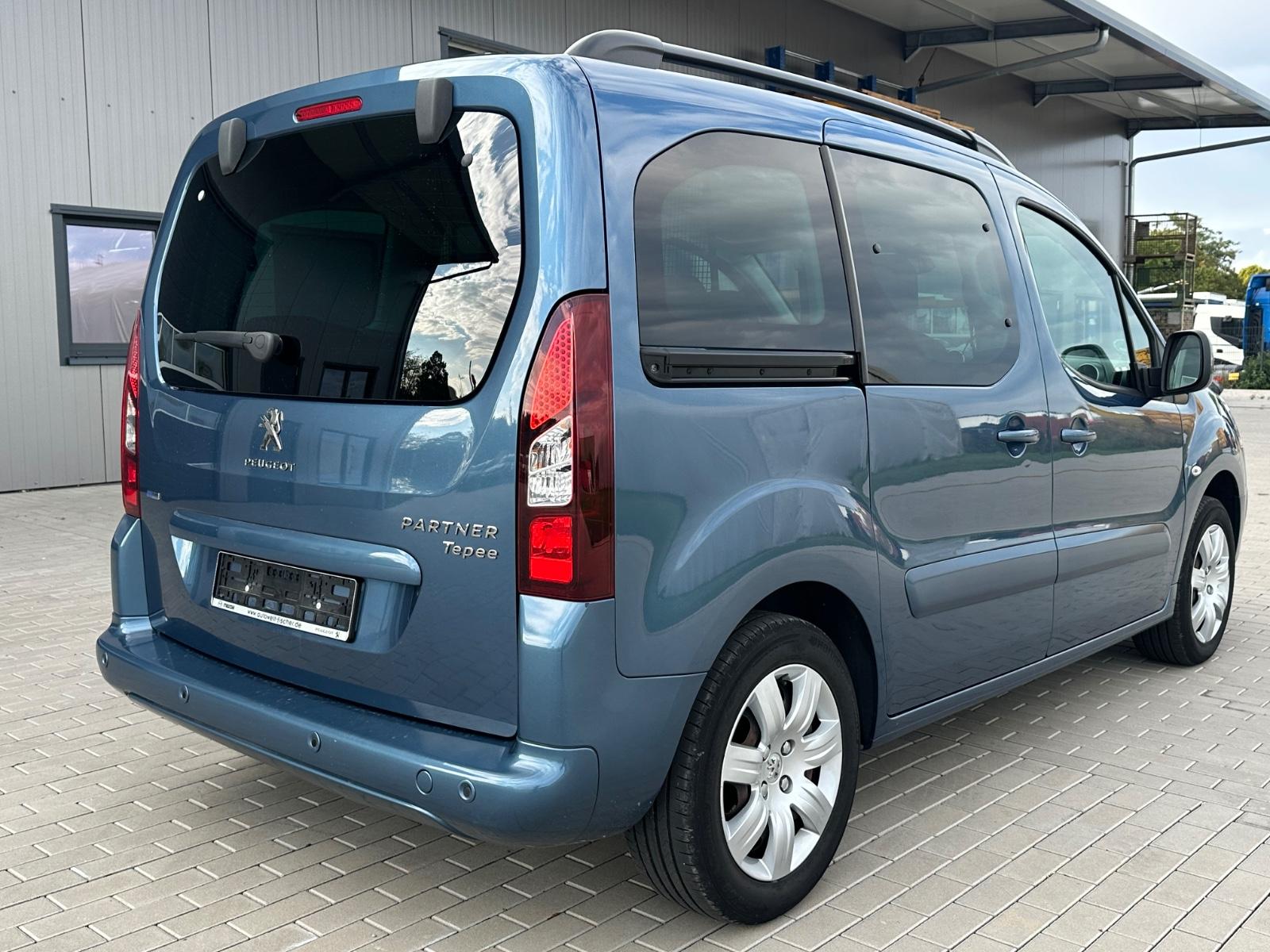 Peugeot Partner Tepee Allure Navi Zahnriemen neu!