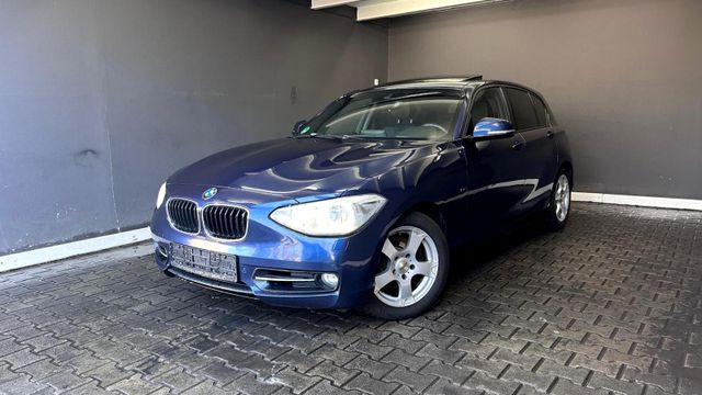 BMW 118 i NAVIGATION, XENON, R-KAMERA, e.DACH