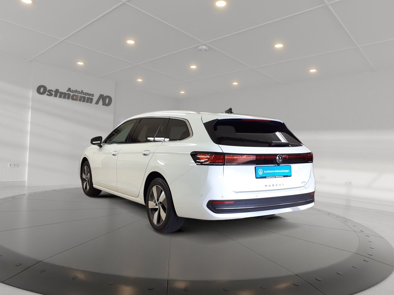 Volkswagen Passat Variant 1.5eTSI Business AHK Sitzhzg foto 4