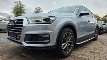 Audi Q7 - 1
