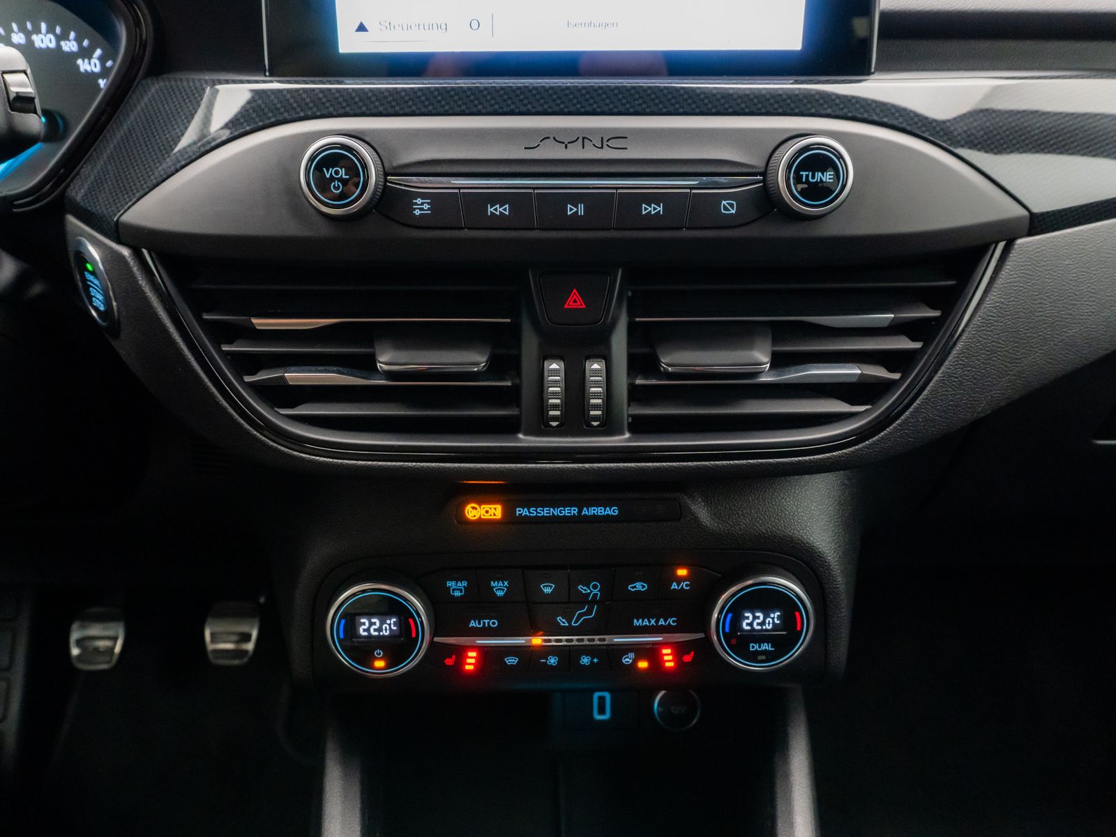 Fahrzeugabbildung Ford Focus ST-Line Kamera ACC LED Komfort HiFi Sport
