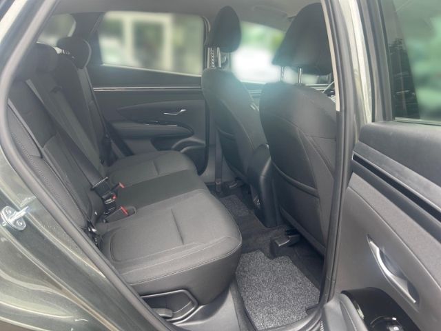 Fahrzeugabbildung Hyundai Tucson 1.6 GDI Turbo 150PS 7-DCT TREND Assist.-P
