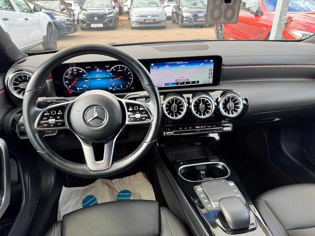 Mercedes-Benz CLA 180 Shooting Brake CLA 180 SB 7G-DCT LED+RKam+Navi+Parkass.+Shz. – Ansicht 8