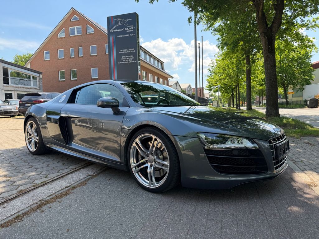 Audi R8