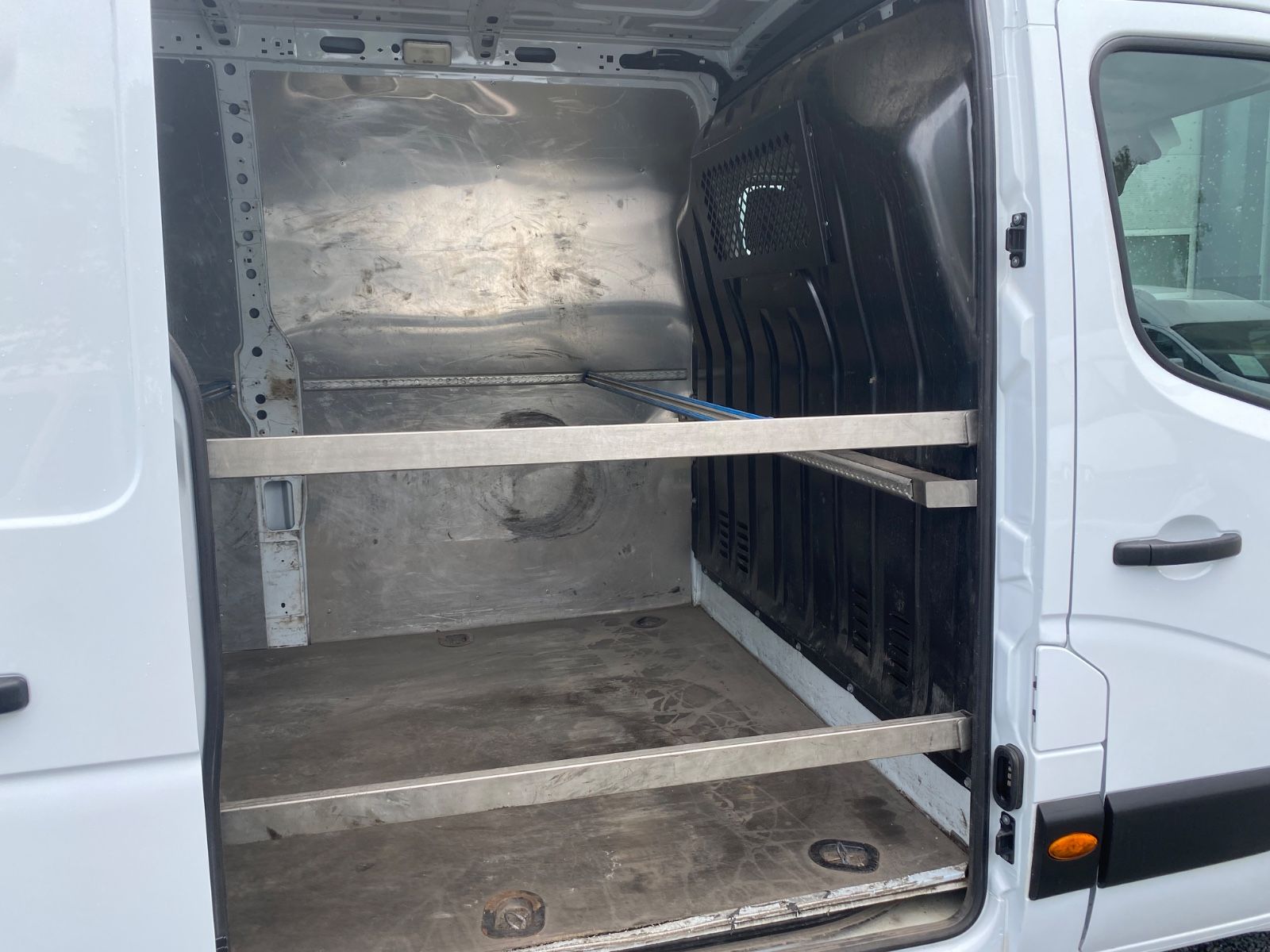 Fahrzeugabbildung Renault Master III Kasten L3H2 ,3,5t,1Hd,kamera,Garantie