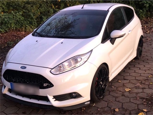 Ford Fiesta ST