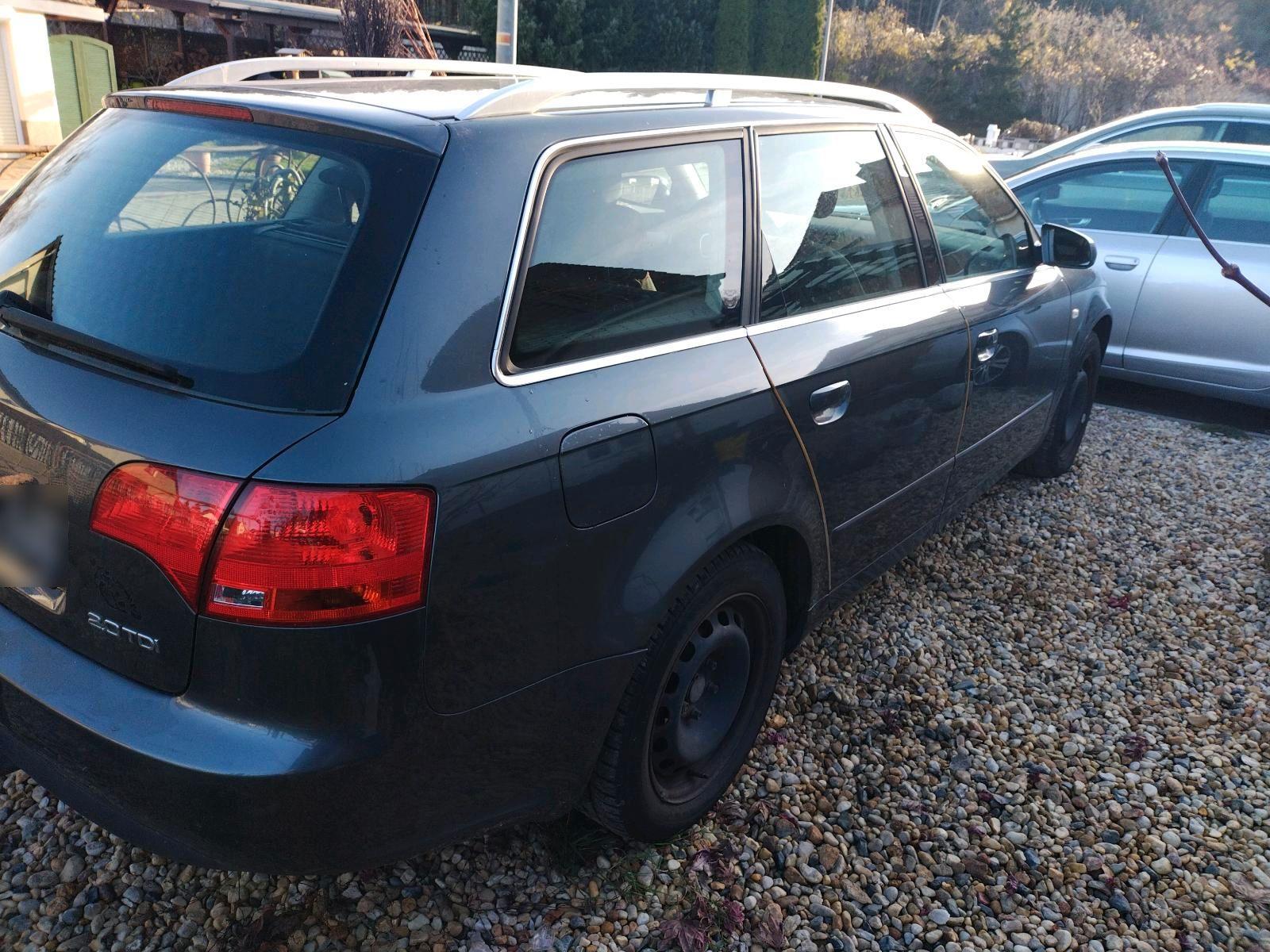 Audi A4 2004 — photo 6