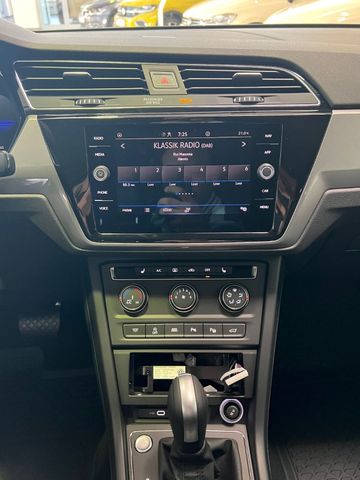 Touran TAXI 2.0 TDI 150 PS DSG ALLSEASON+APP-CON