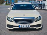 Mercedes-Benz E 200 d Parktronik LED - Mercedes-Benz E 200 mit Diesel-Antrieb: Limousine