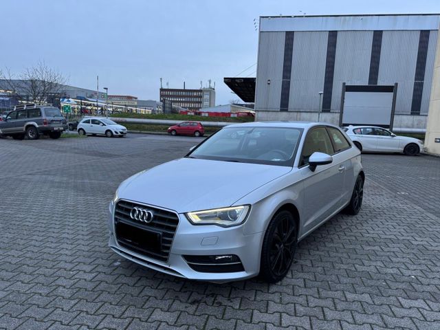 Audi A3 attraction TÜV NEU*TOP ZUSTAND