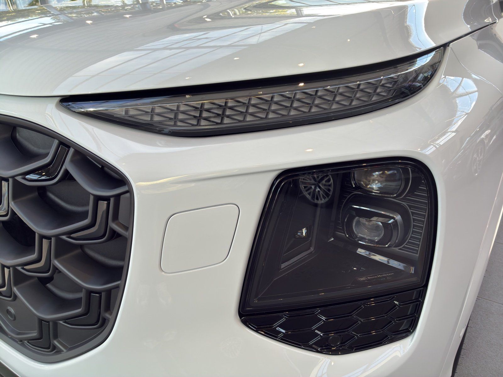 Fahrzeugabbildung Audi Audi Q7 TDI quattro NEUES MOD. 360,AHK,HUD,LED