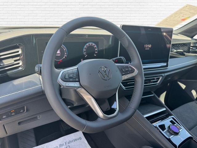 Fahrzeugabbildung Volkswagen Tiguan Elegance 1.5 eHybrid 150 PS / 115 6-Gang-