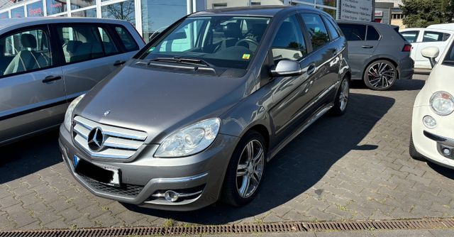 Mercedes-Benz B180*CDI*Automatik*Service Neu*Leder*Klima*EU5