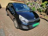 Kia Rio 1.4  109 PS  nur 67.000 km  TÜV... - Kia Rio in Karlsruhe