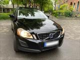 Volvo XC60 D3 2.4 Diesel  Top gepflegt ,v... - gebrauchte Volvo XC60 aus dem Jahr 2011
