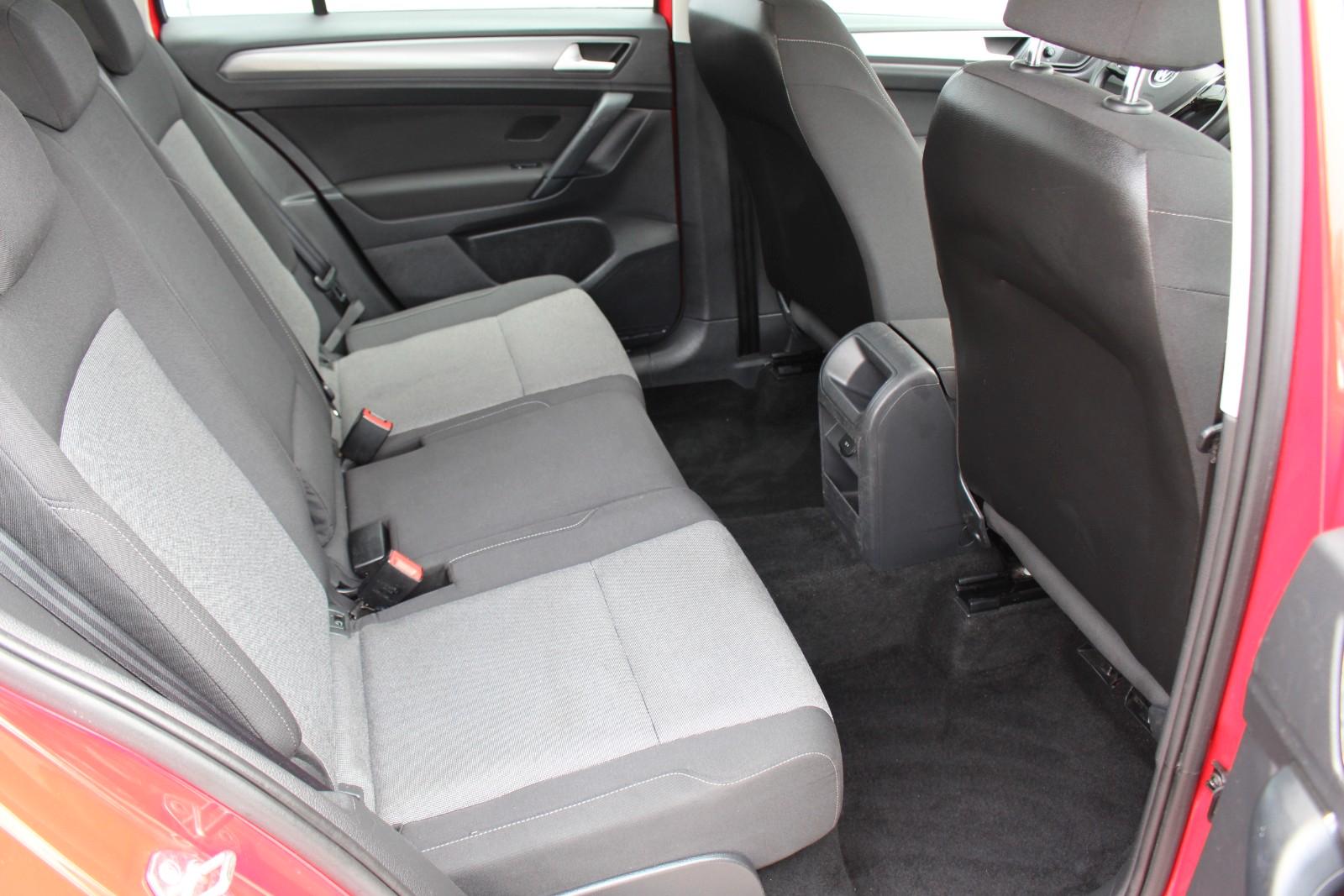 Volkswagen Golf Sportsvan VII Automatik+Klima+Navi+PDC+AHK