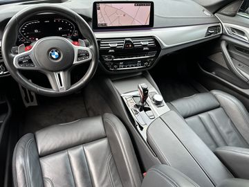 BMW M5 - 11