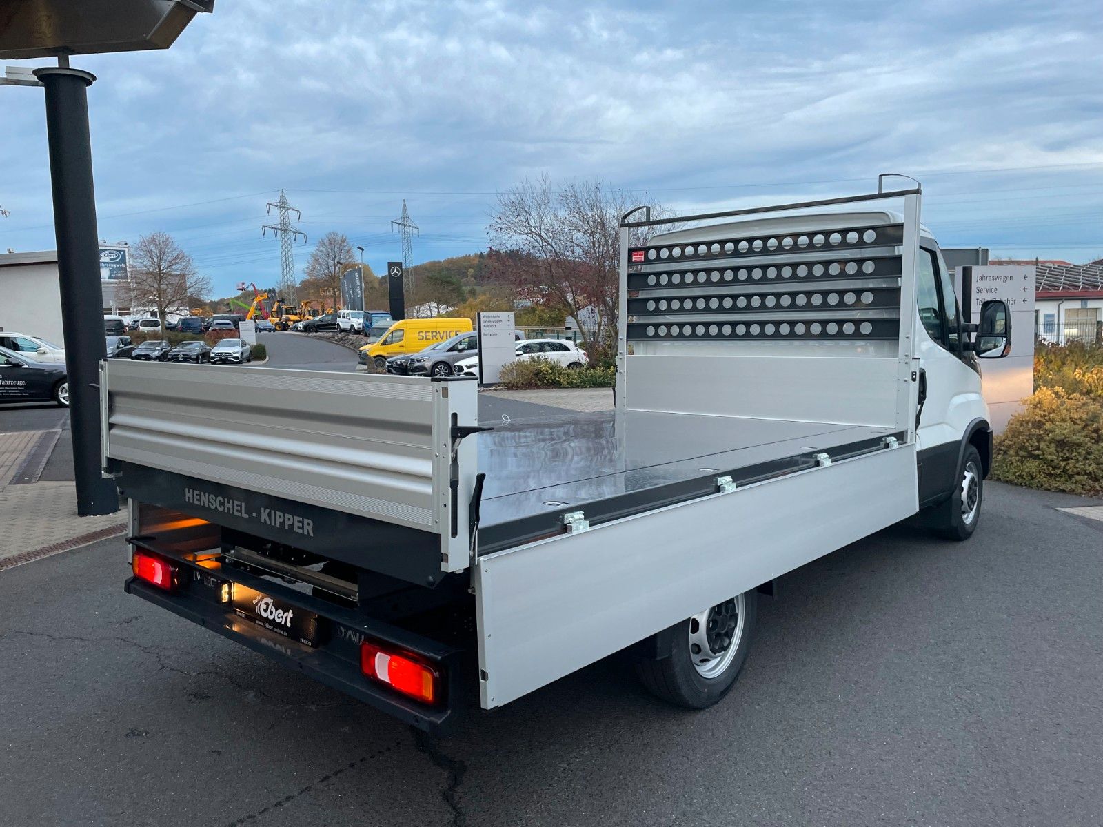 Fahrzeugabbildung Iveco Daily 35S14 A8*R3.450mm*Automatik*Kamera*2Sitze*