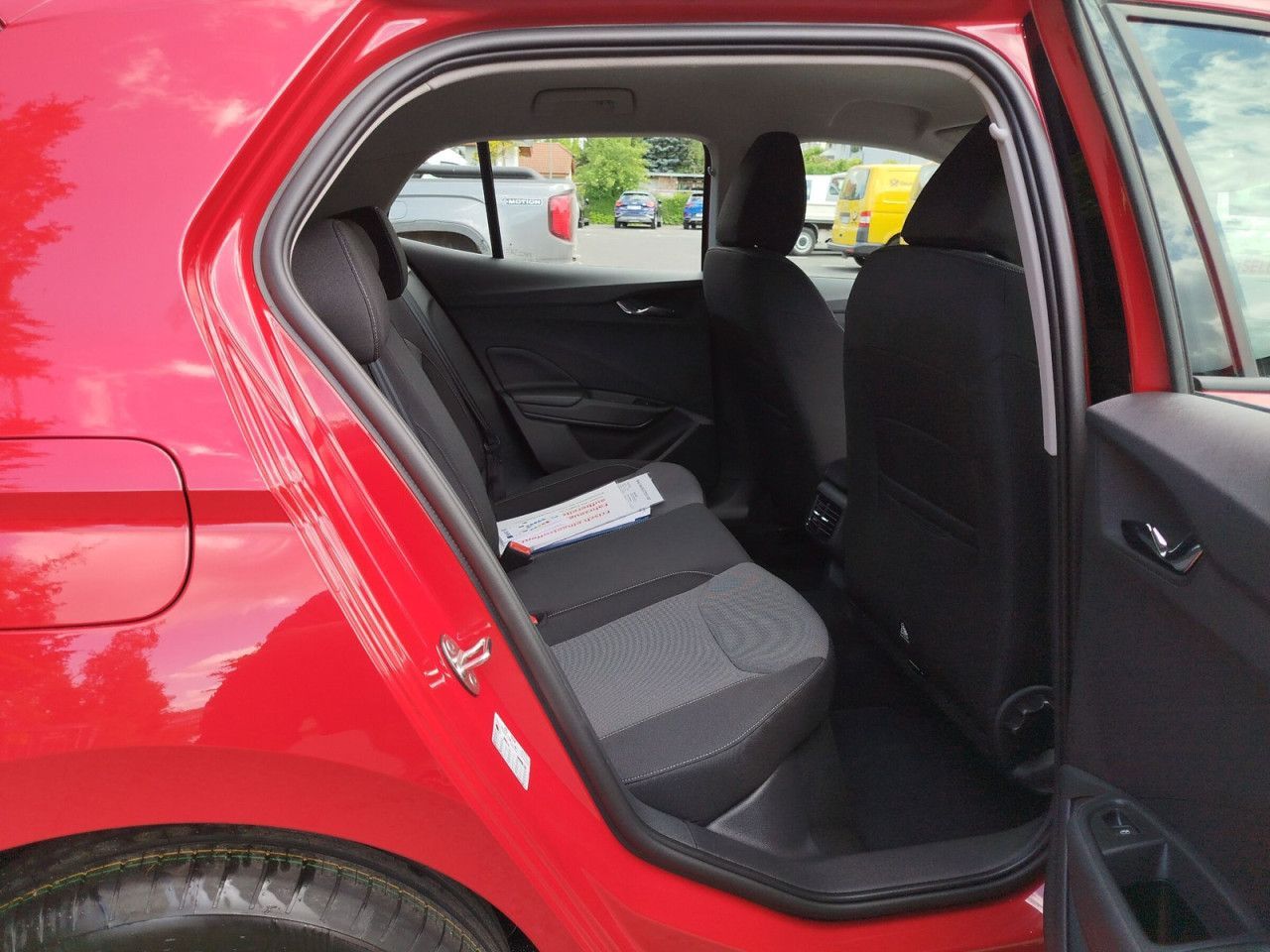 Fahrzeugabbildung SKODA Fabia SELECTS70/1.0 M5F
