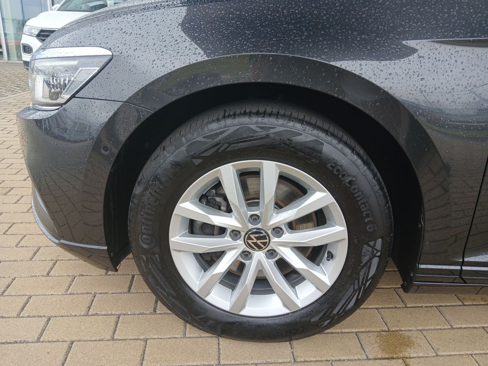Fahrzeugabbildung Volkswagen Passat Variant TSI Business DSG Matrix Navi ACC