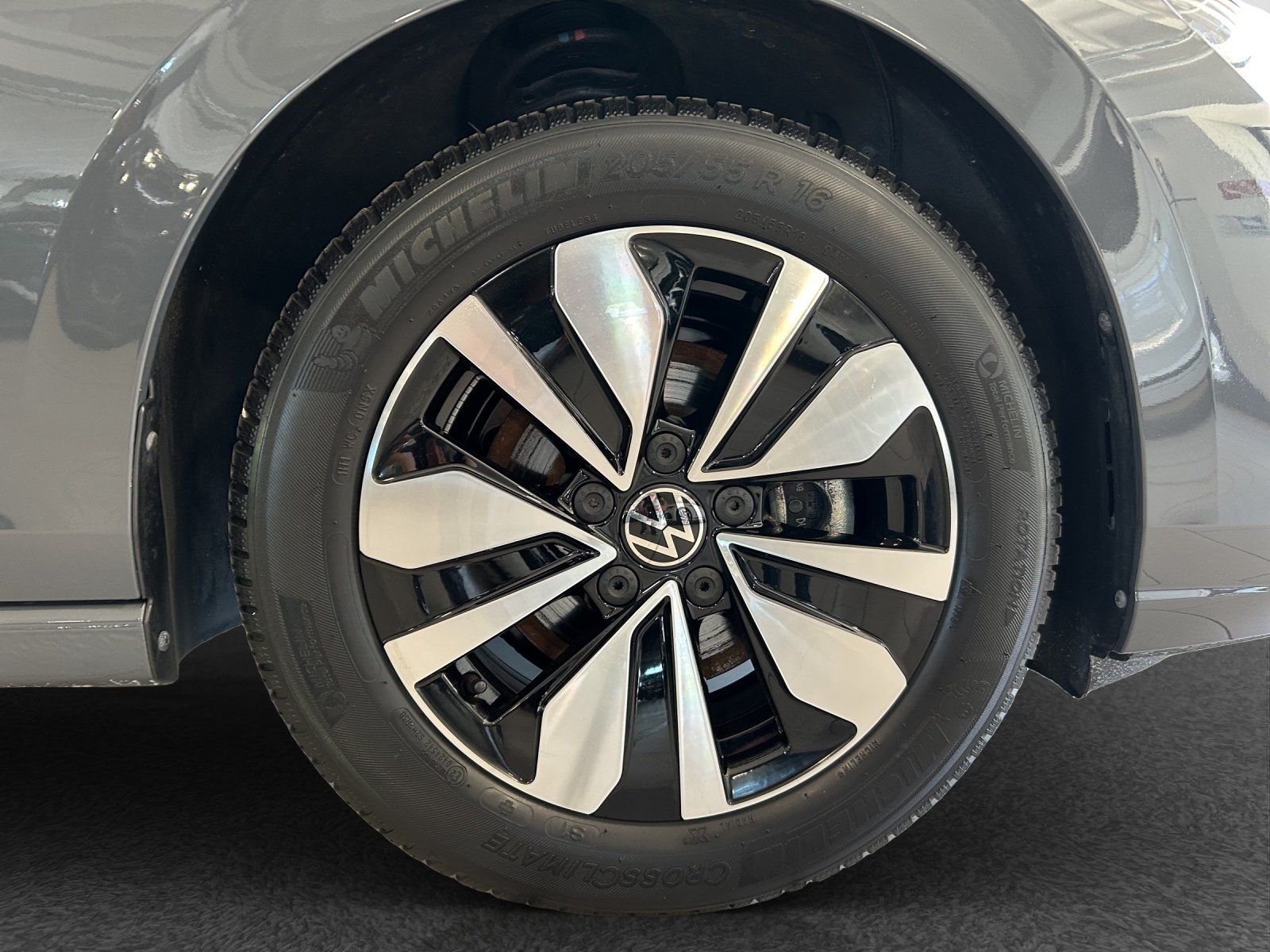 Volkswagen Golf - Bild 12