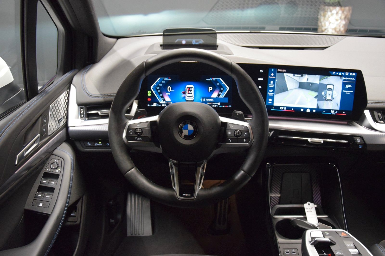 Fahrzeugabbildung BMW 220 i M Sport Active Tourer HuD H&k ACC AHK 360°