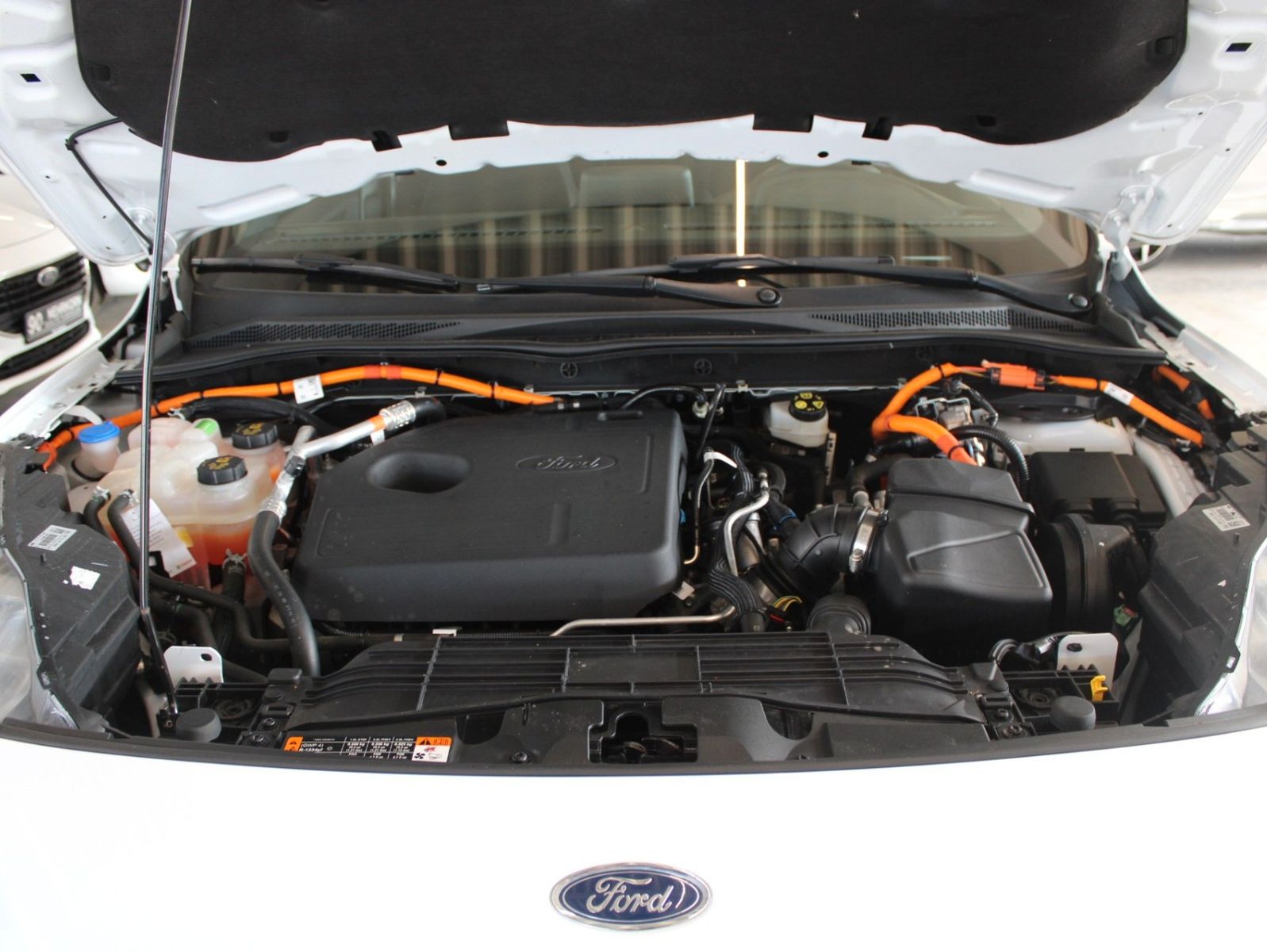 Fahrzeugabbildung Ford Kuga 2.5 PHEV ST-Line X Aut. AHK PANO ACC uvm.
