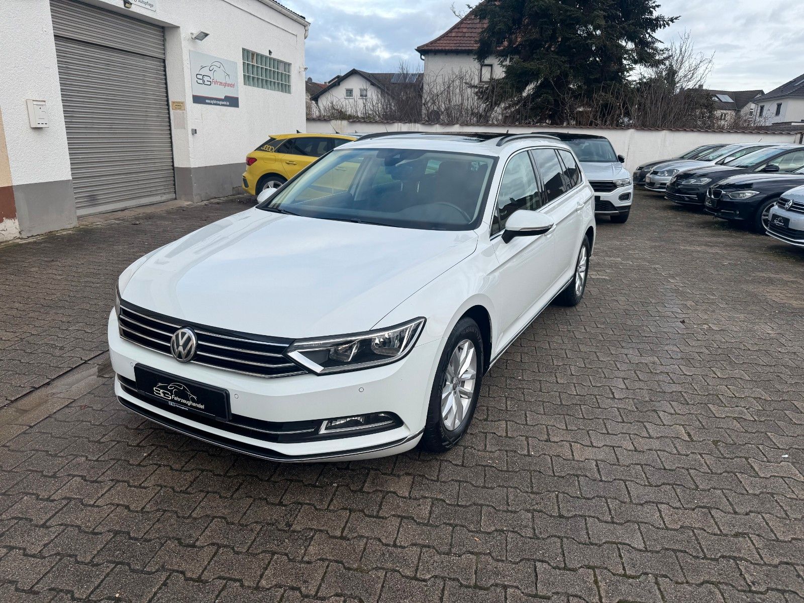 VW Passat Variant Comfortline BMT *DSG*PANO*RFK*