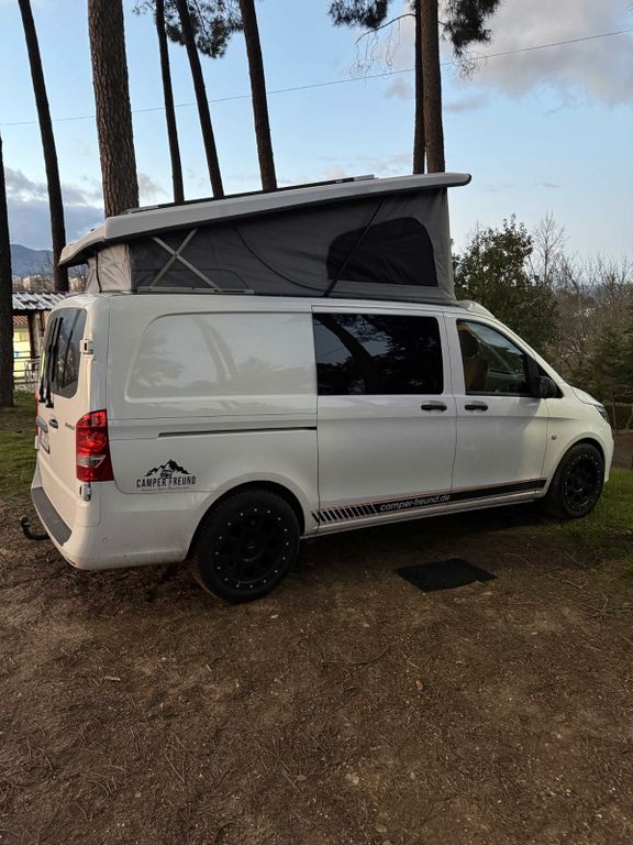 Image of Mercedes-Benz Vito